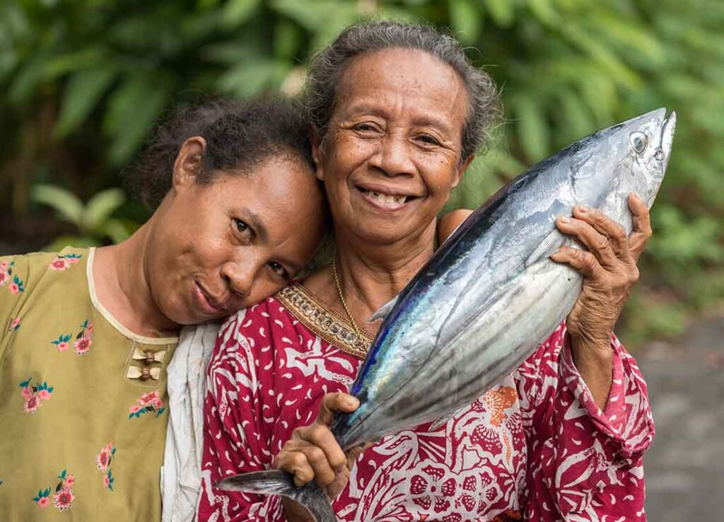 30x30 EarthShare - Pesca Sostenible - Quién - Banda Neira